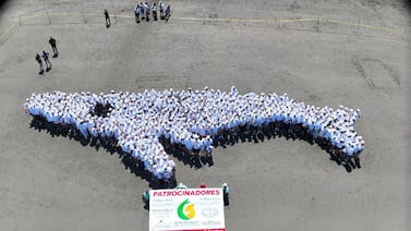 El Récord Guinness que Google negó: la gigantesca ballena humana en playa Zancudo