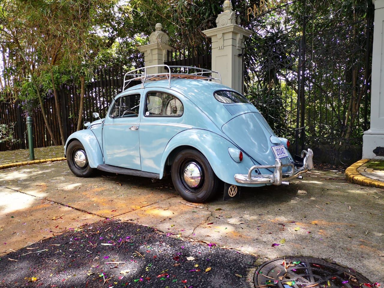 Chuzo de la semana, vocho bettle del 57 de Francinie Alguera