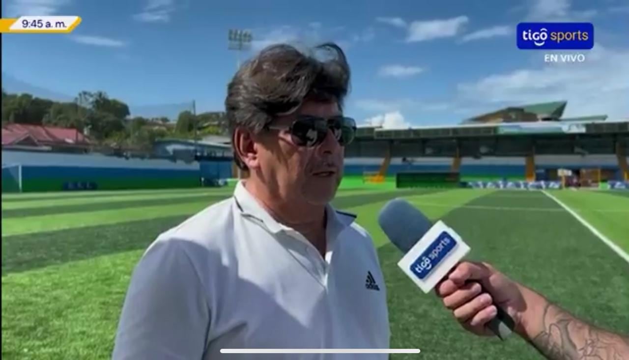 Horacio Esquivel sorprendió por su llamativo cambio de look.