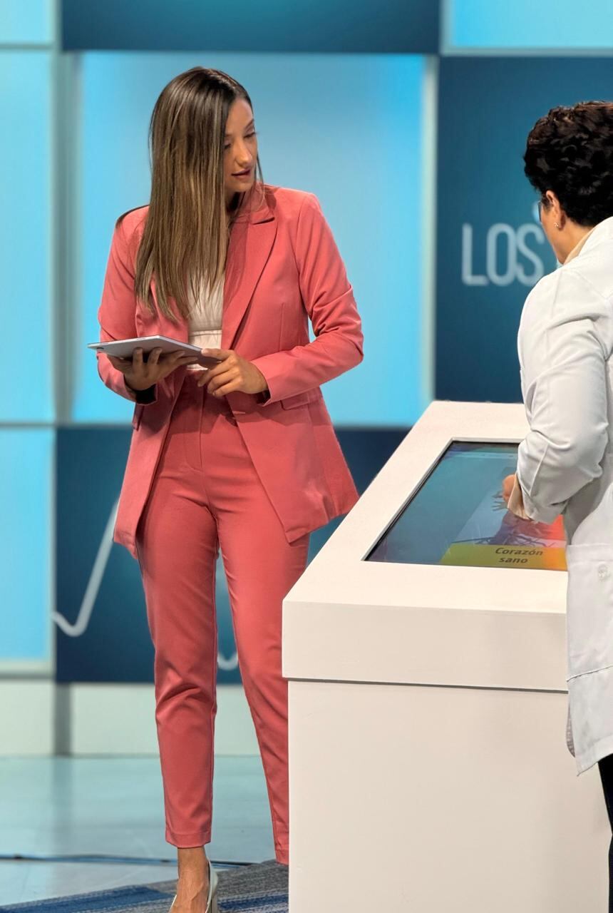 Mariela Montero lleva seis años en Teletica y aunque ha salido bastante en tele muchos hablan de ella hasta hace unas semanas