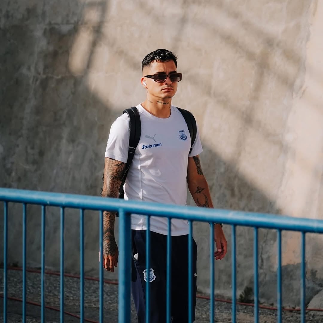 Carlos Barahona regresó al país luego de su paso por el fútbol de Chipre. Instagram Carlos Barahona.