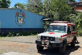 Alerta en colegio de Puriscal por hallazgo de salveque con aparentes explosivos en su interior