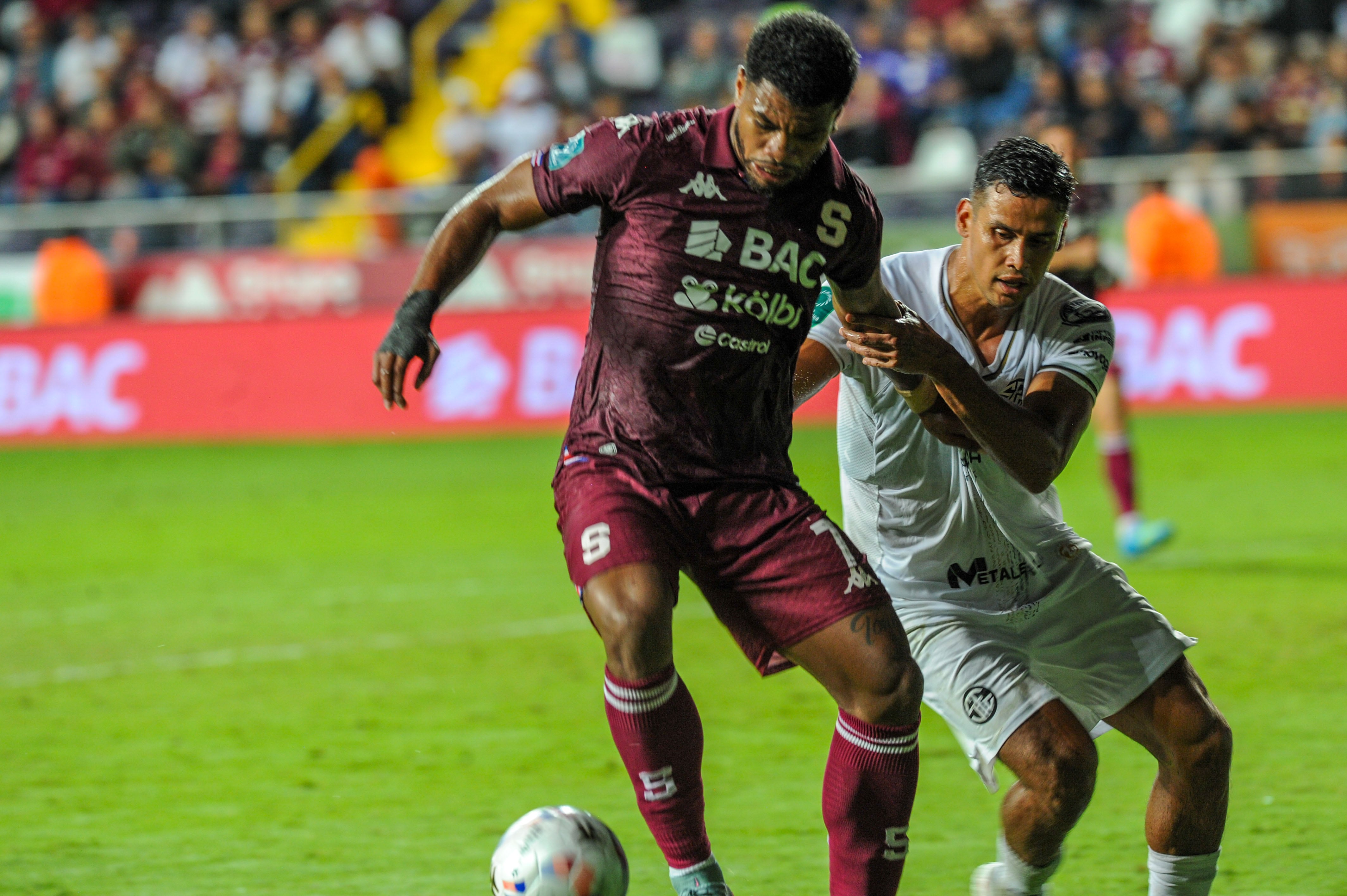 15/10/2026 Tibas Estadio Ricardo Saprissa, jornada 11 del Torneo de Apertura de la Primera División entre el Deportivo Saprissa vs Sporting FC. Fotografía: Marvin Caravaca.