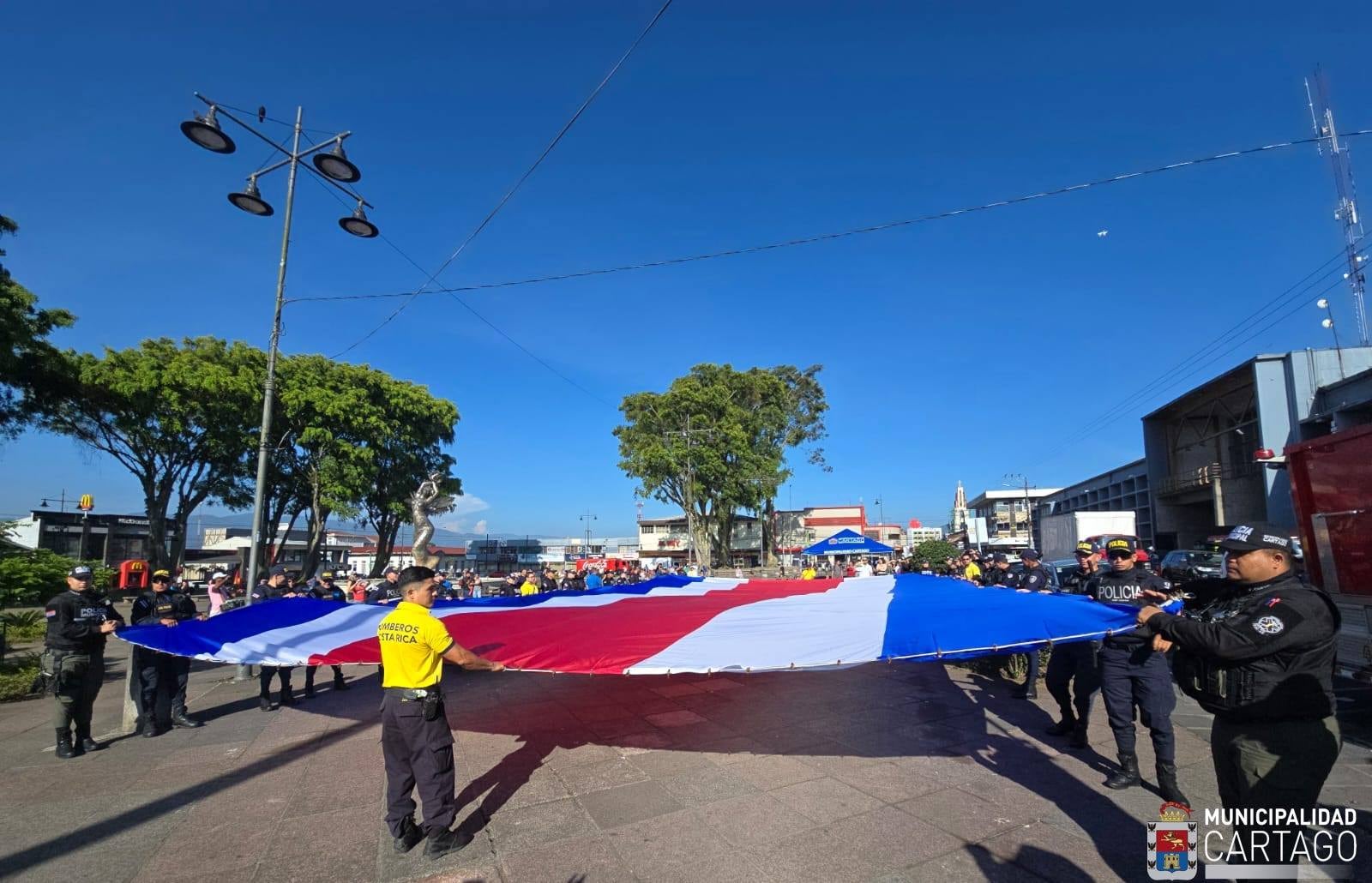 Ligia Mora Mora es profesora de Orientación en el Colegio Francisca Carrasco, ubicado en Guadalupe de Cartago, es por eso que ella se ha encargado en los últimos 5 años de vestirse como la heroína tica y así mantenerla fresca en la memoria del país