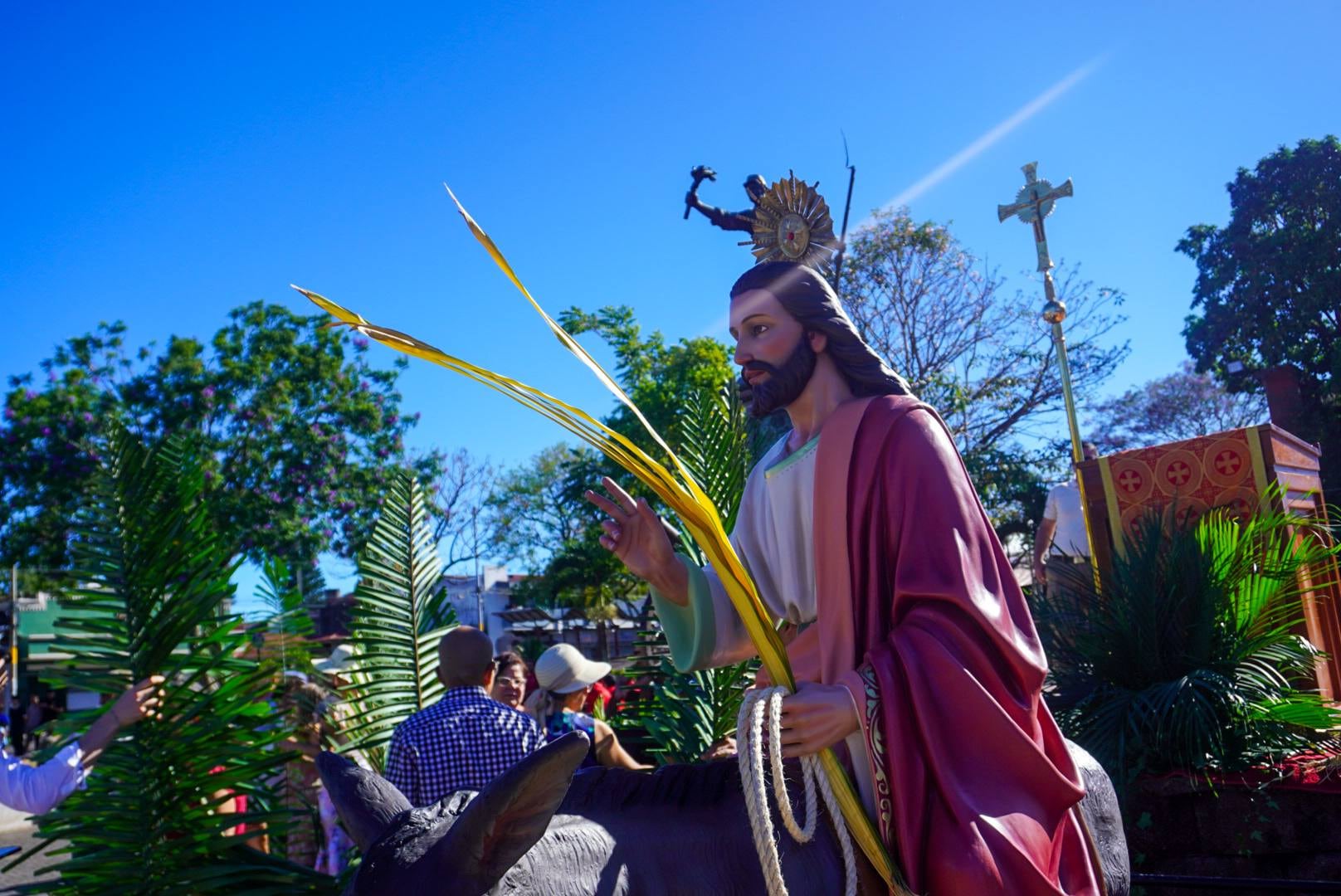 Semana Santa 2026, domingo de ramos 29 de marzo. En la foto la parroquia de Alajuela