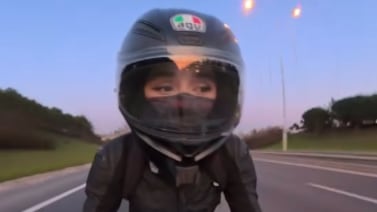 Influencer de motos muere a los 22 años tras sufrir aparatoso accidente
