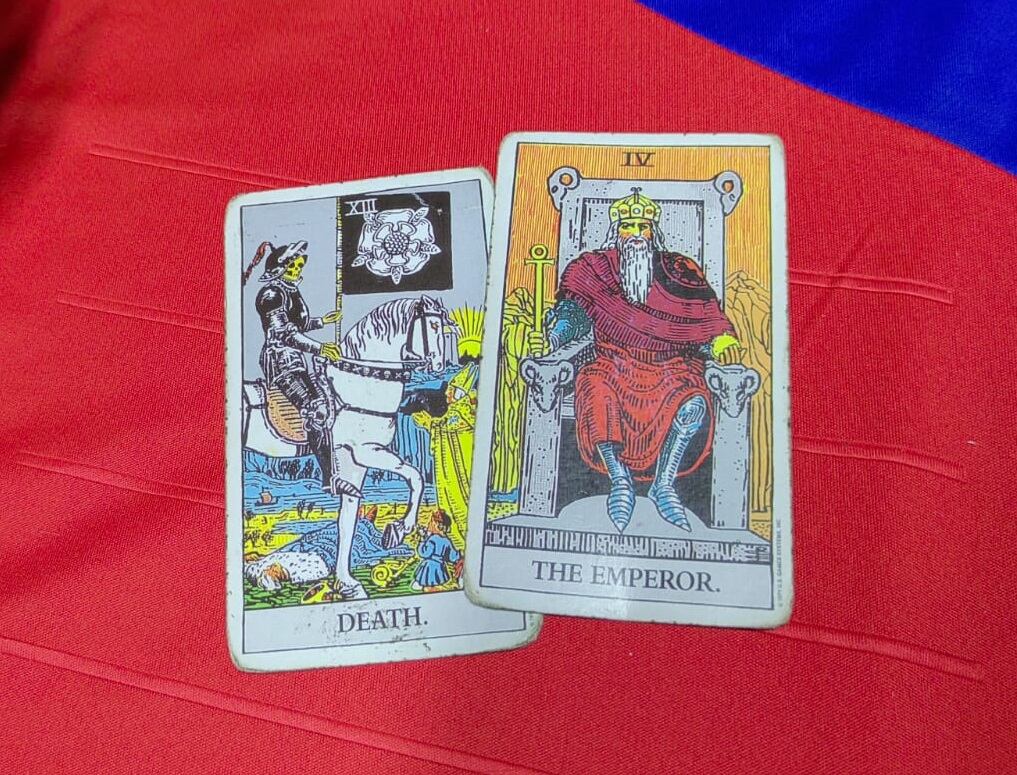 Una de las tarotistas más conocidas e influencer de las redes sociales, Mithzi Bonilla solano, nos recibió en su consultorio el pasado jueves 9 de junio, con el objetivo de tirarle las cartas al partido de repechaje del 14 de junio entre Costa Rica y Nueva Zelanda por el mundial Catar 2022