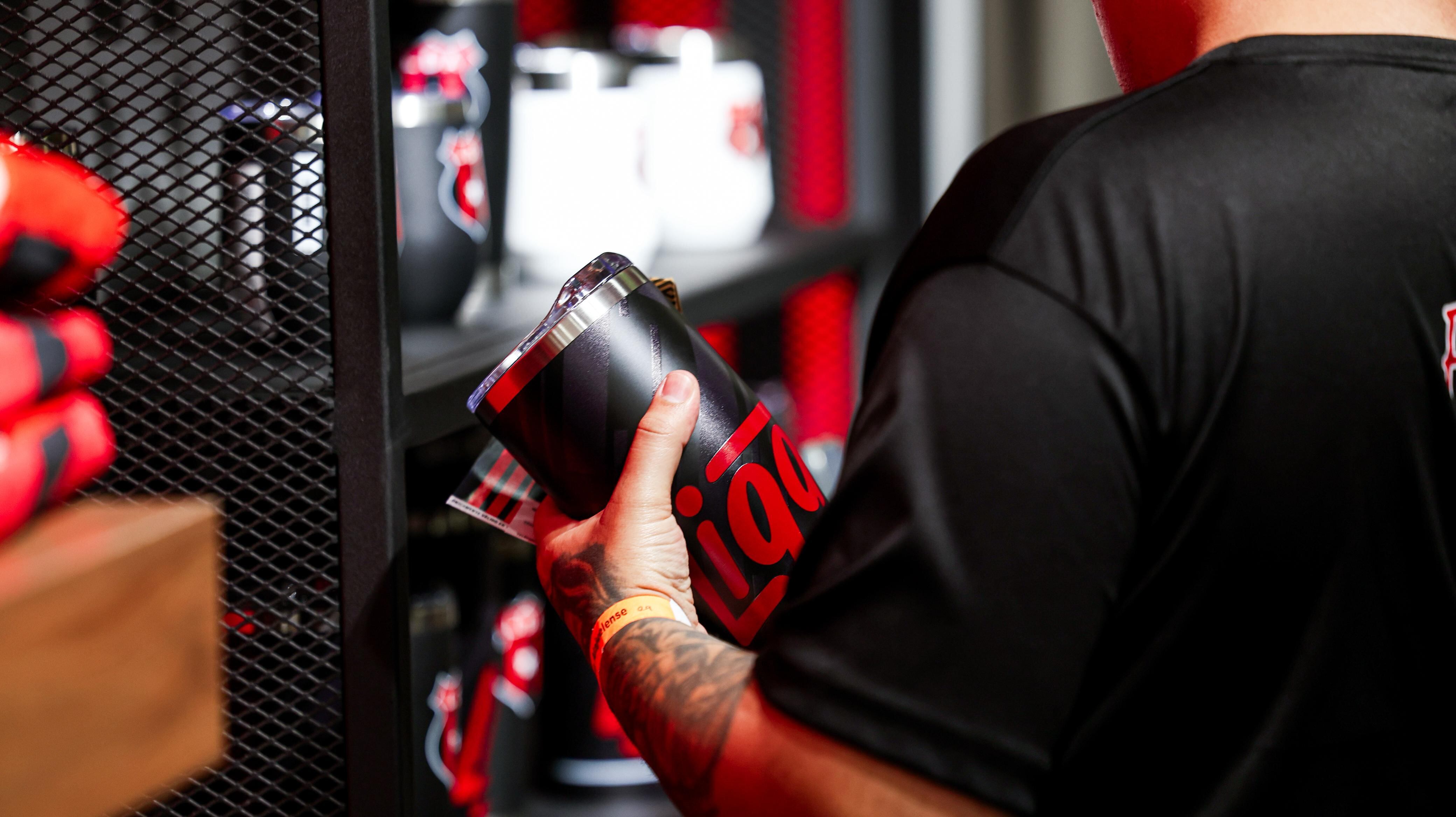 Alajuelense abre tienda en Paseo Metrópoli, Cartago