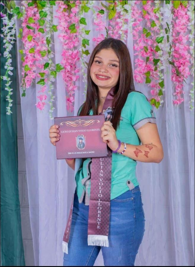 Irma Badilla, de 18 años, se convirtió en la cuarta víctima mortal de la balacera ocurrida en San Ramón. Foto cortesía Laura Sánchez para La Teja.