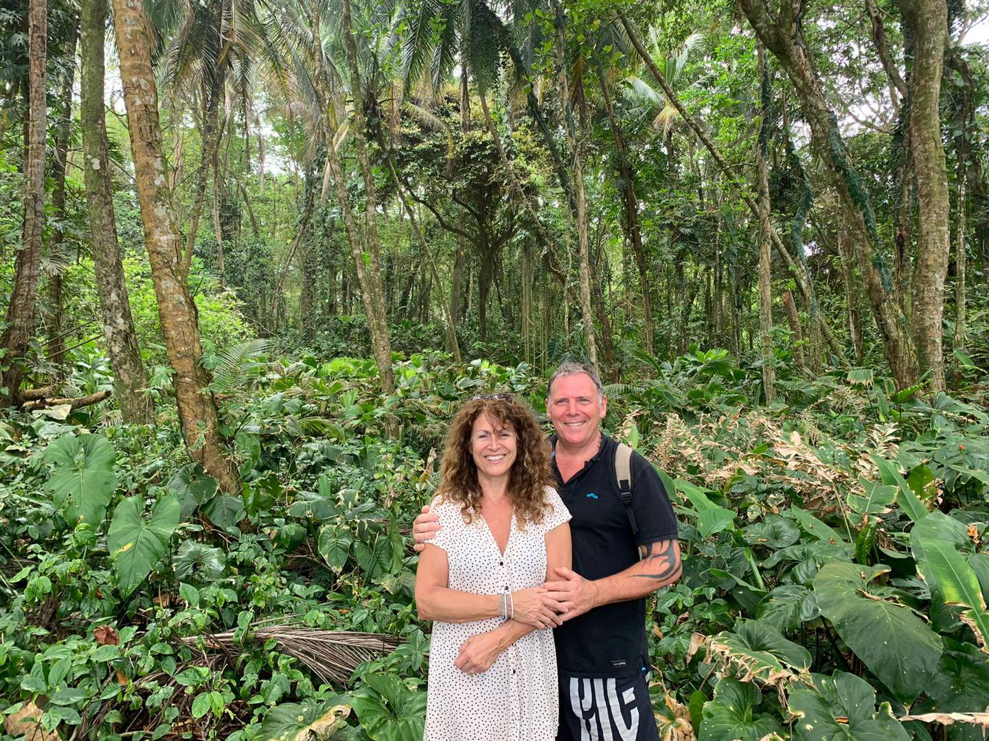Sandra Noy, española, y su pareja, el inglés Kevin Sullivan, se quedaron varados en Costa Rica por el coronavirus