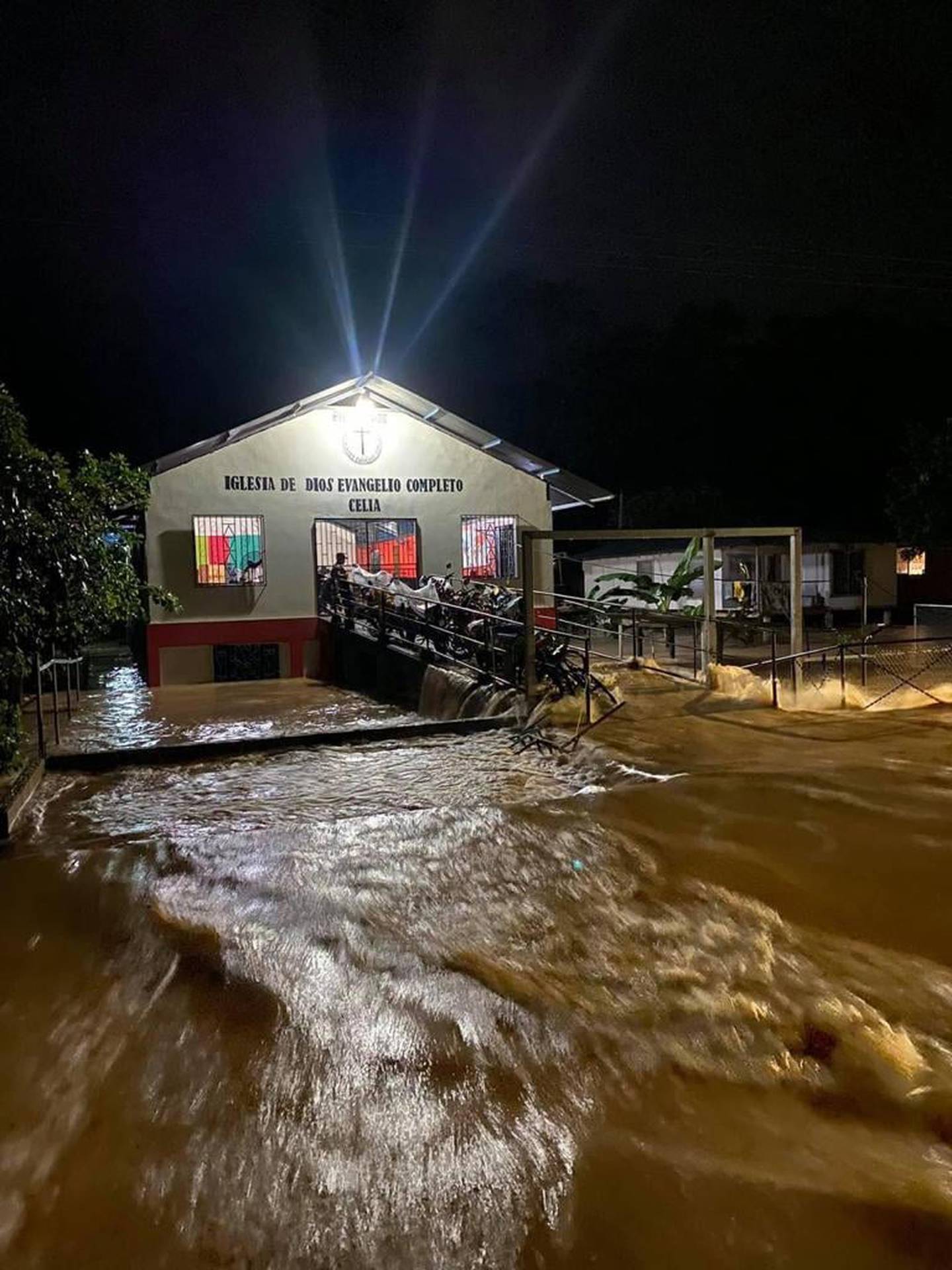 Inundaciones en Talamanca. Limón. Foto Municipalidad de Talamanca.
