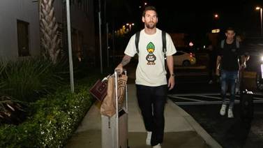 Lionel Messi luce una camiseta que cuesta ¢435.275