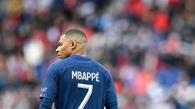 Kylian Mbappé sorprende con una decisión sobre su futuro