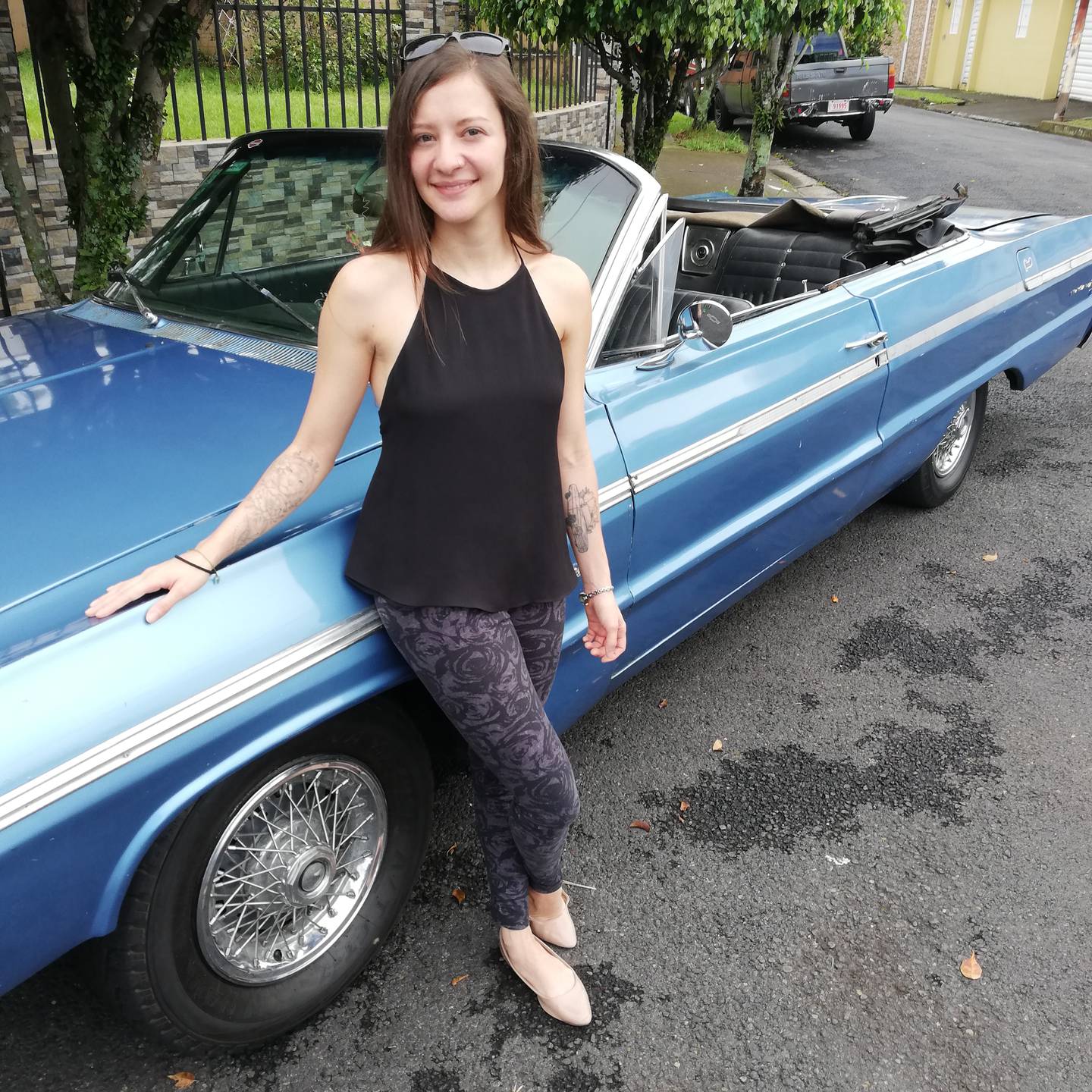 Silvia Gómez Murillo se enamoró de un Chevrolet Impala 1974, que estaba hecho una chatarra, desde que tenía 10 años. Ahora que tiene 29 años y es arquitecta, lo rueda orgullosa por las calles del país.