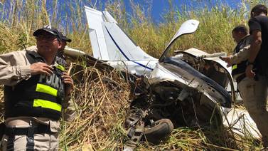 Piloto herido en caída de avioneta estará internado unas tres semanas