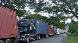Honduras señala que autoridades ticas no ayudan a transportistas catrachos a sacar la visa rápido 