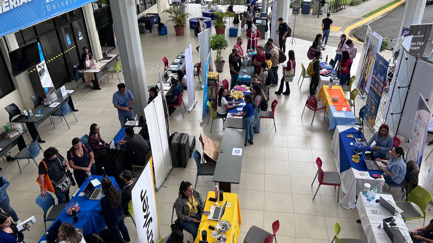 Feria de empleo de la universidad Fidélitas ofrece 1500 oportunidades. Foto: U Fidélitas