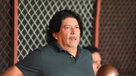 Horacio Esquivel, técnico de Guanacasteca, explotó y le tiró durísimo a los árbitros