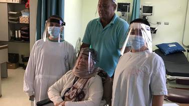 Coronavirus: Abuelitos están protegidos con caretas faciales en el Blanco Cervantes