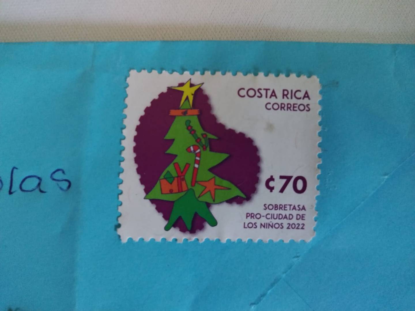 Desde noviembre del 2022 a Correos de Costa Rica comenzaron a llegar cartitas al Niñito Jesús y a Santa de parte de niños que piden sus regalos