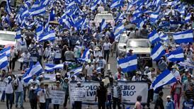 Facebook bloquea página que recluta ticos para atacar a nicaragüenses