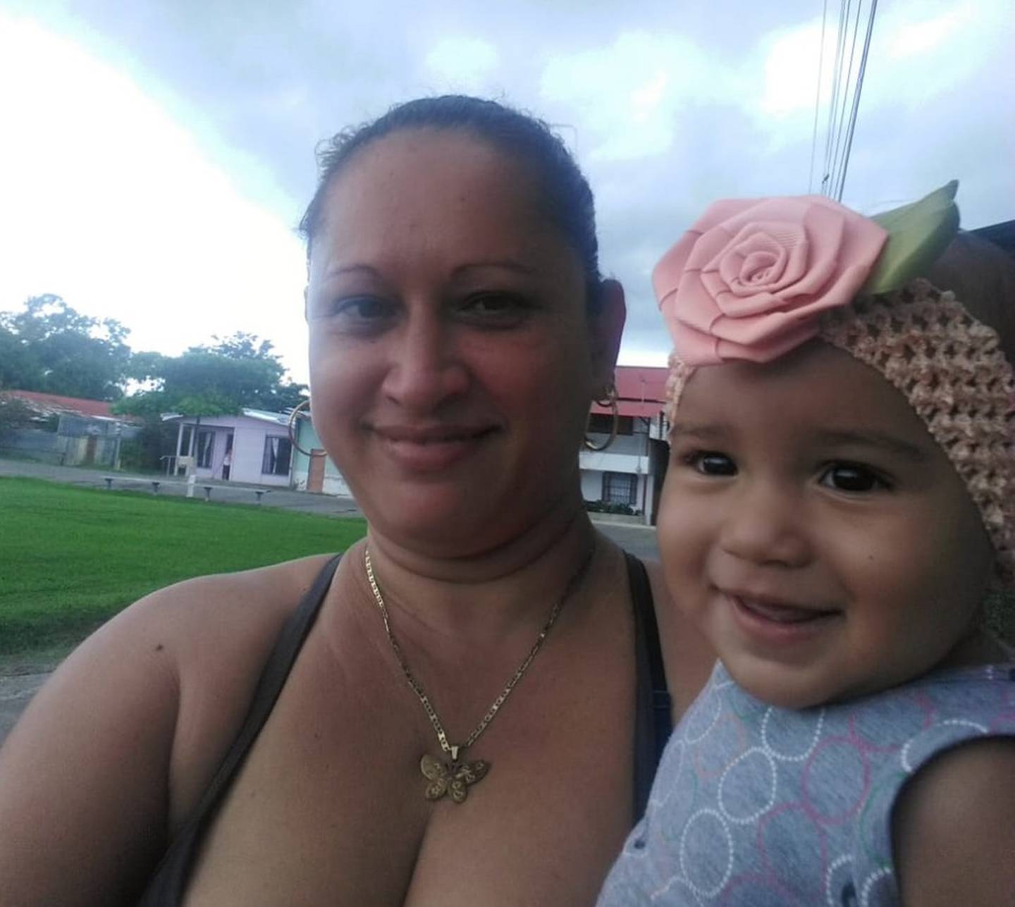 Marlene Picado Monge vívía enamorada de su nieta Emma, de 9 meses. Foto Kimberly Brenes.