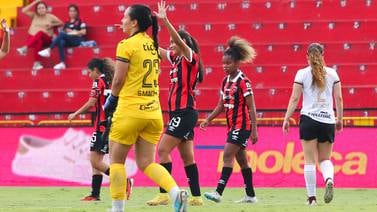 Alajuelense sigue incontenible en fútbol femenino de la mano de una goleadora
