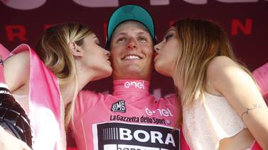 Austriaco gana primera etapa del Giro