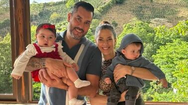 Lussania Víquez puso en alerta a sus seguidores porque uno de sus bebés se puso malito de salud