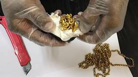 Guácala: Hombre llevaba un kilo de oro donde nadie imaginaba