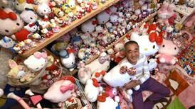 Un expolicía tiene la colección más grande del mundo de Hello Kitty