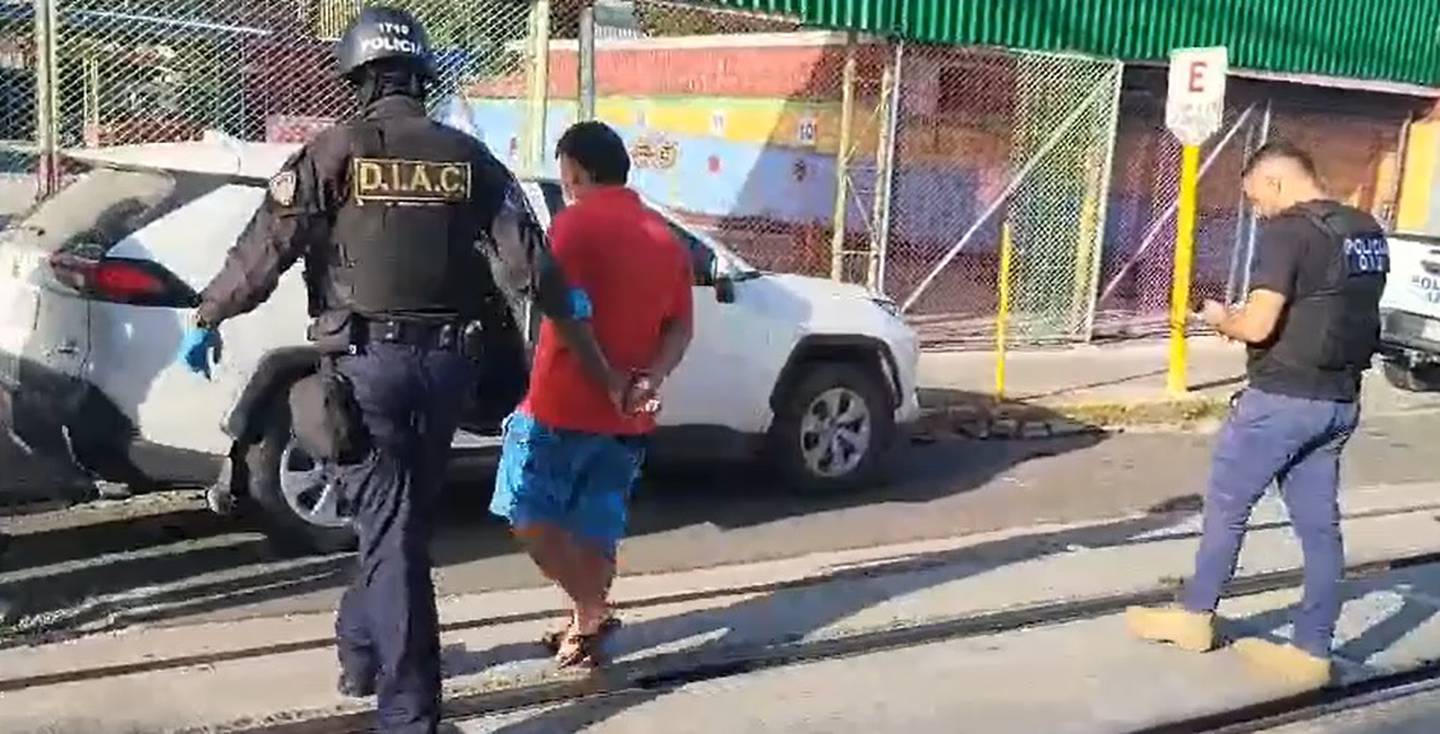 Detienen a tres sospechosos de homicidio de menor de edad en Puntarenas.